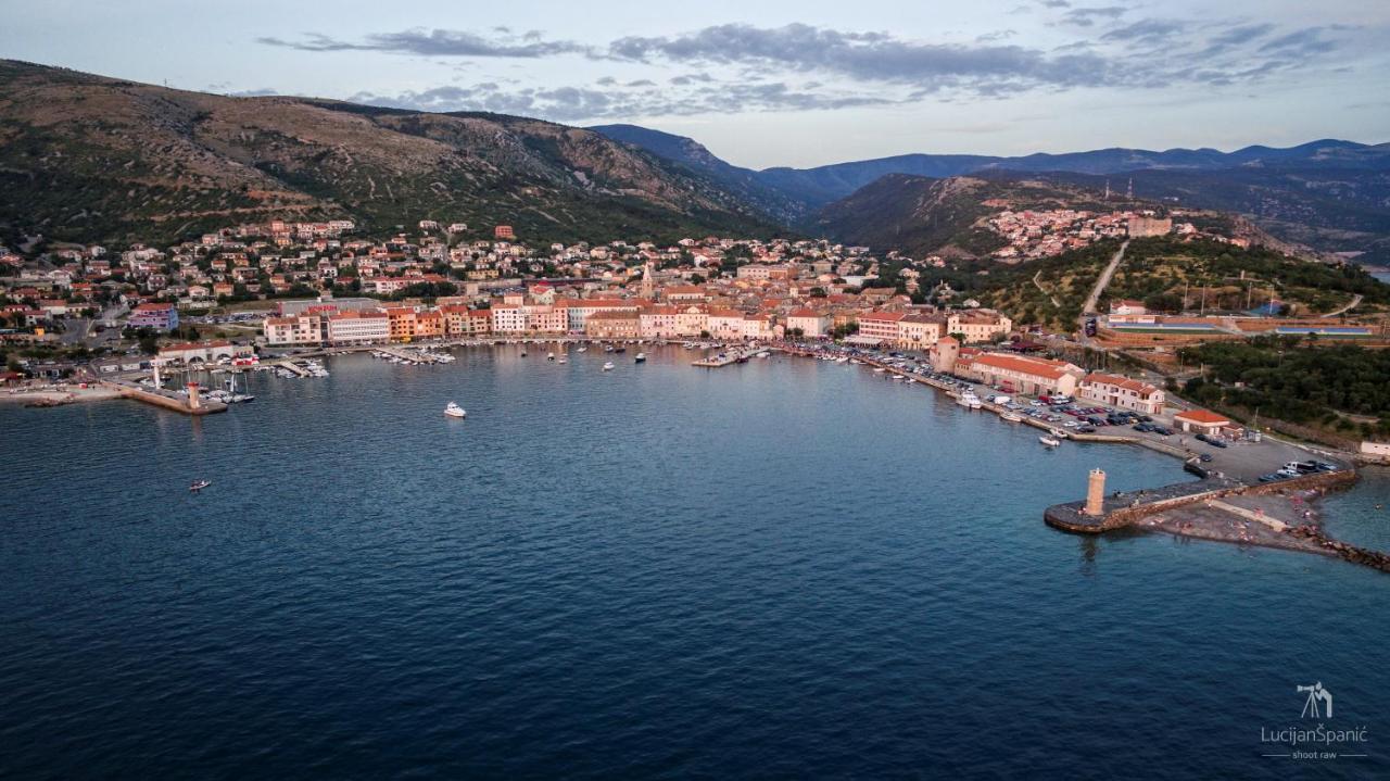 Appartement By The Adela Senj *