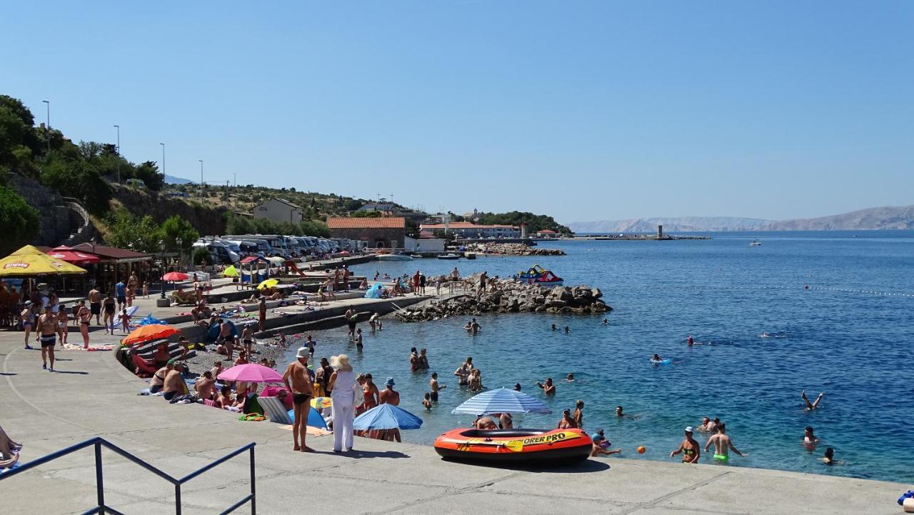 By The Adela Senj *