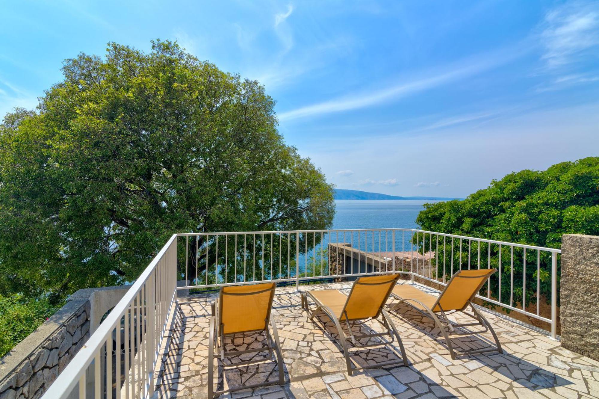 By The Adela Senj Appartement